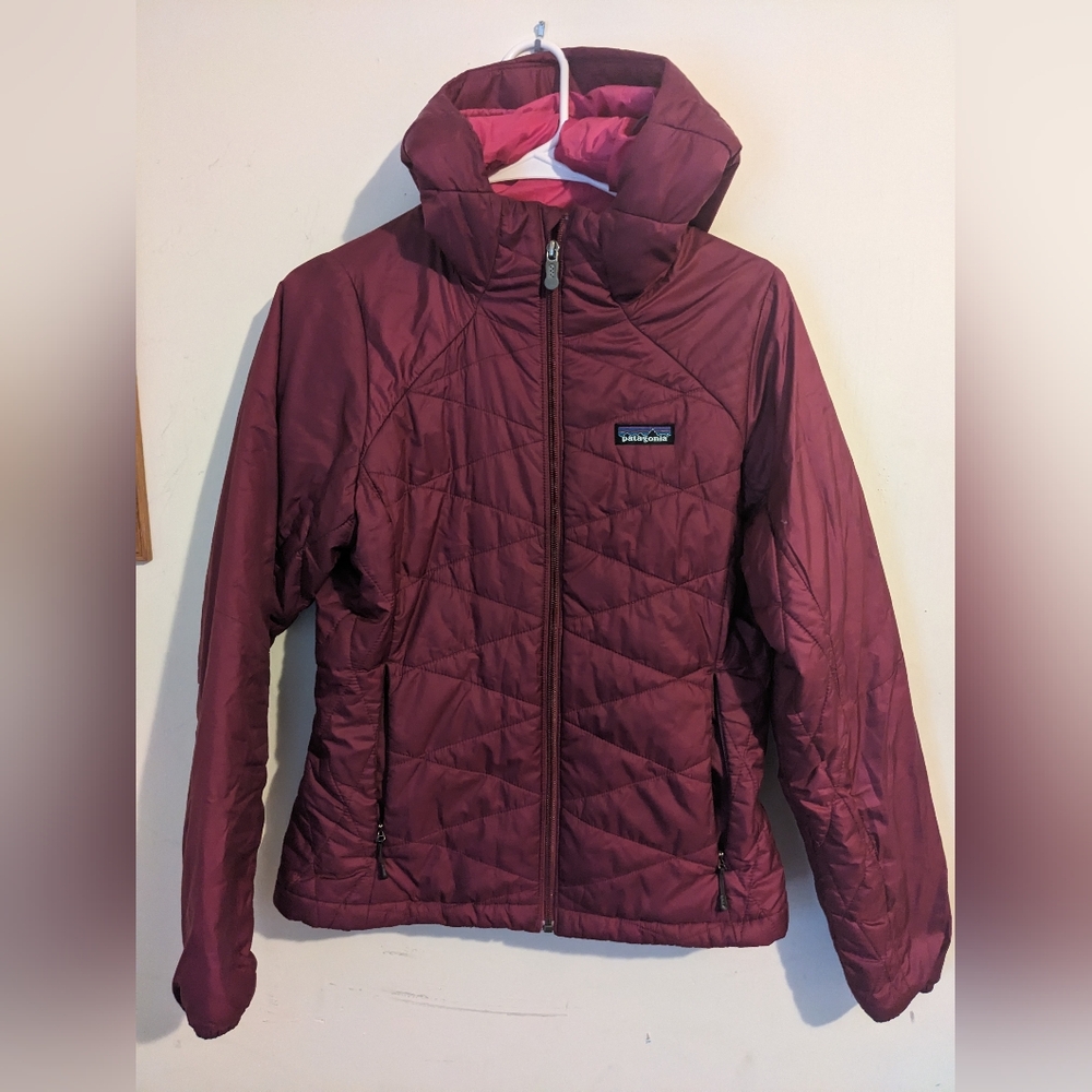 Maroon Patagonia Puffy